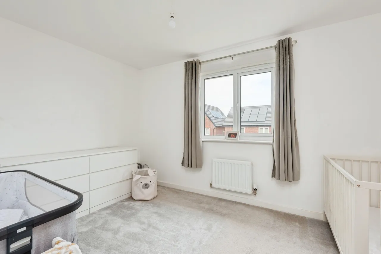 Fields Avenue, Halewood, L26, photo 17