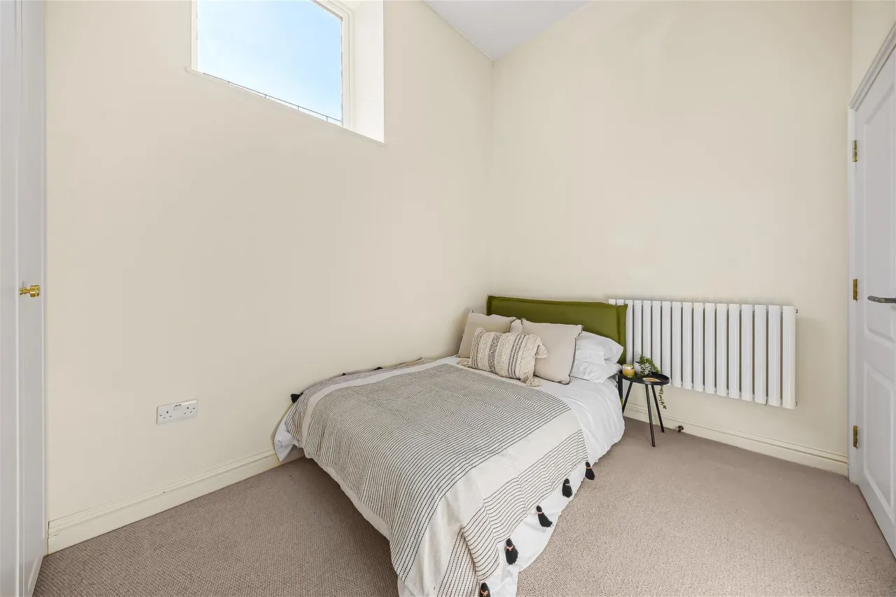Kilburn High Road, London NW6 7HY, photo 7