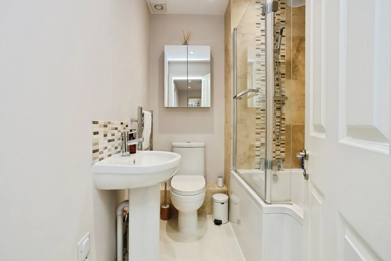 Heath Road, MAIDSTONE, Kent, ME17, photo 15
