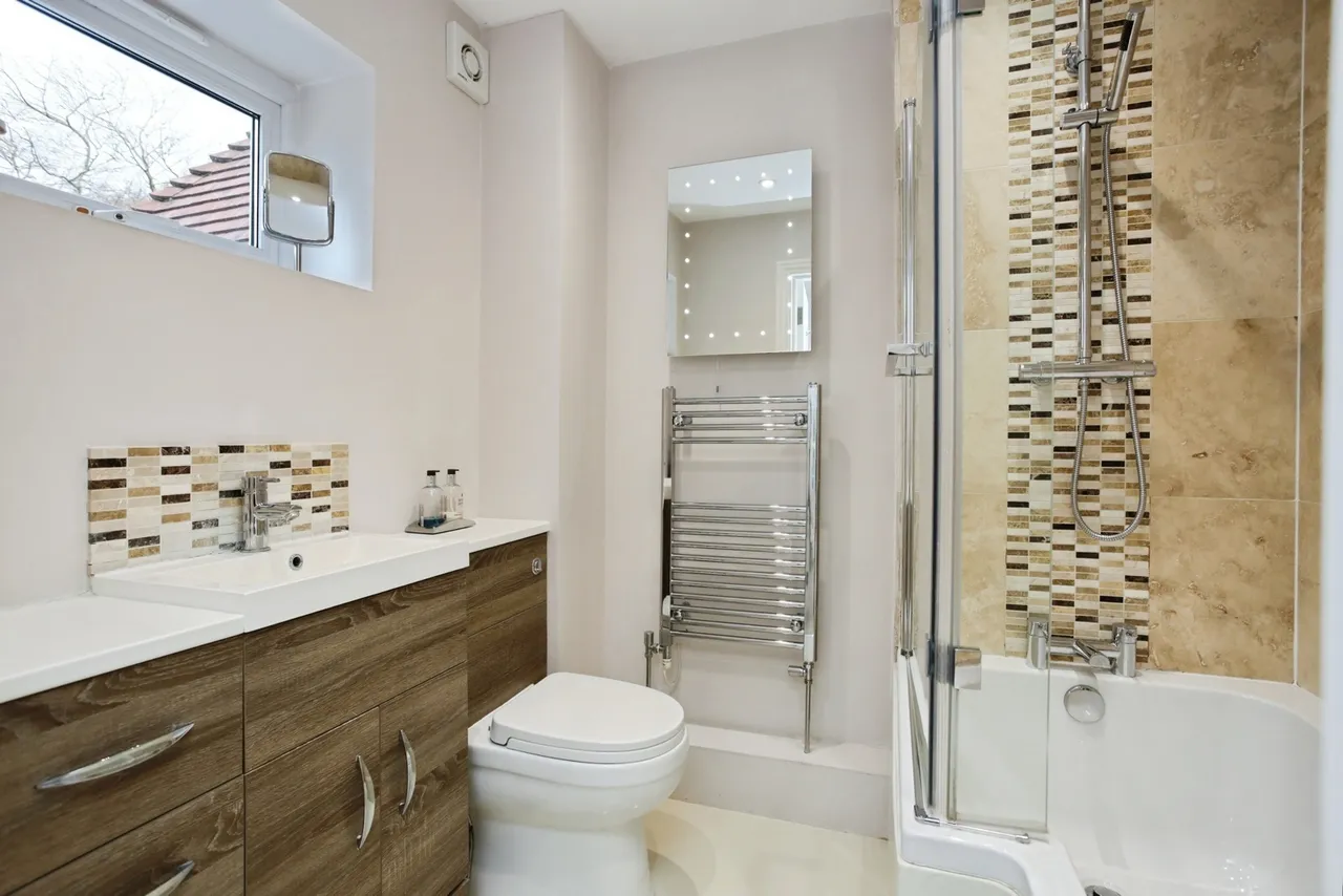 Heath Road, MAIDSTONE, Kent, ME17, photo 9