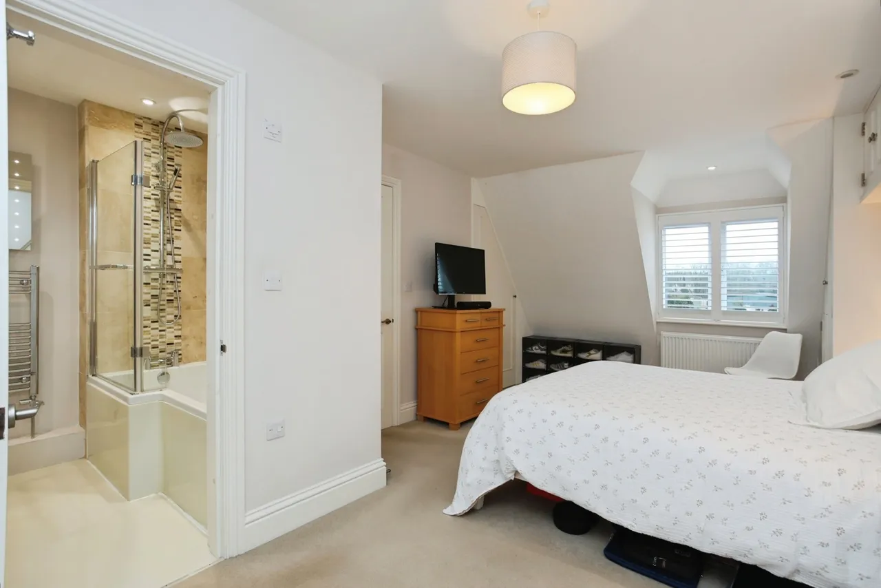 Heath Road, MAIDSTONE, Kent, ME17, photo 10