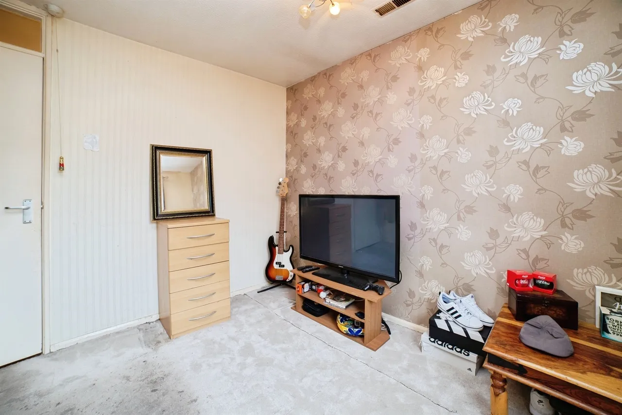 Derwent Grove, Alfreton, DE55, photo 16
