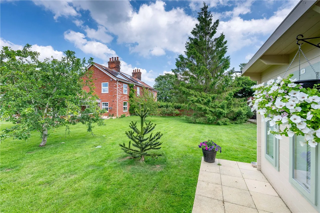 Arminghall Lane, Arminghall, Norwich, Norfolk, NR14, photo 6