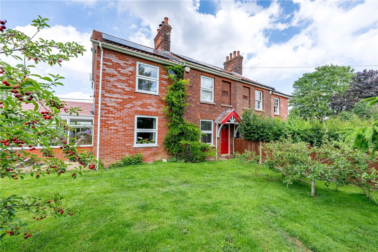 Arminghall Lane, Arminghall, Norwich, Norfolk, NR14, photo 7