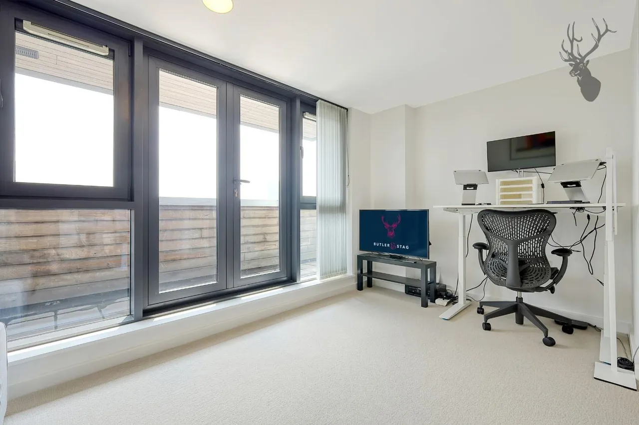 Taylor Place, London, E3, photo 9