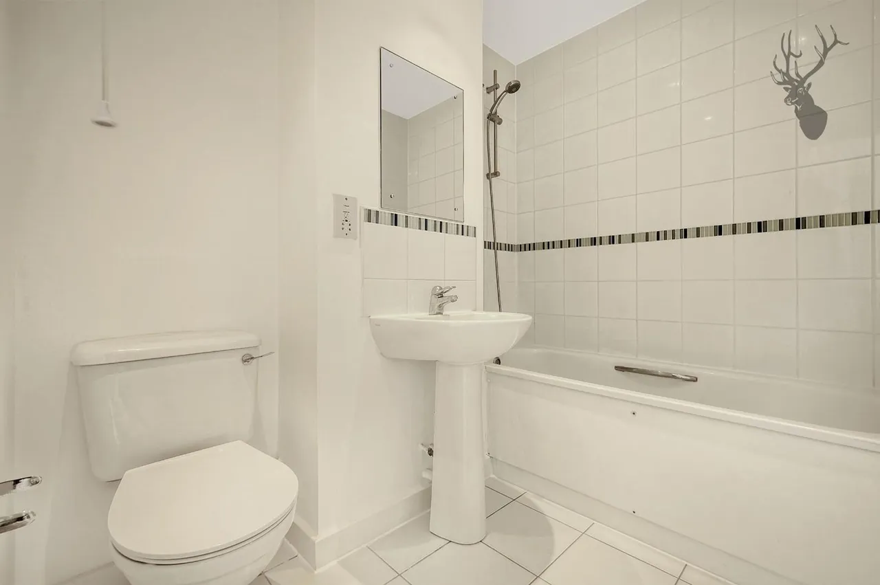 Taylor Place, London, E3, photo 8