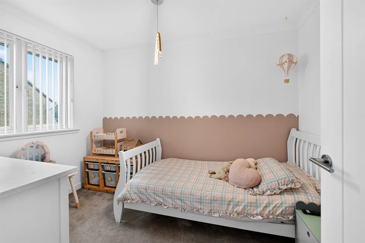 Barr Crescent, Irvine, KA12, photo 19