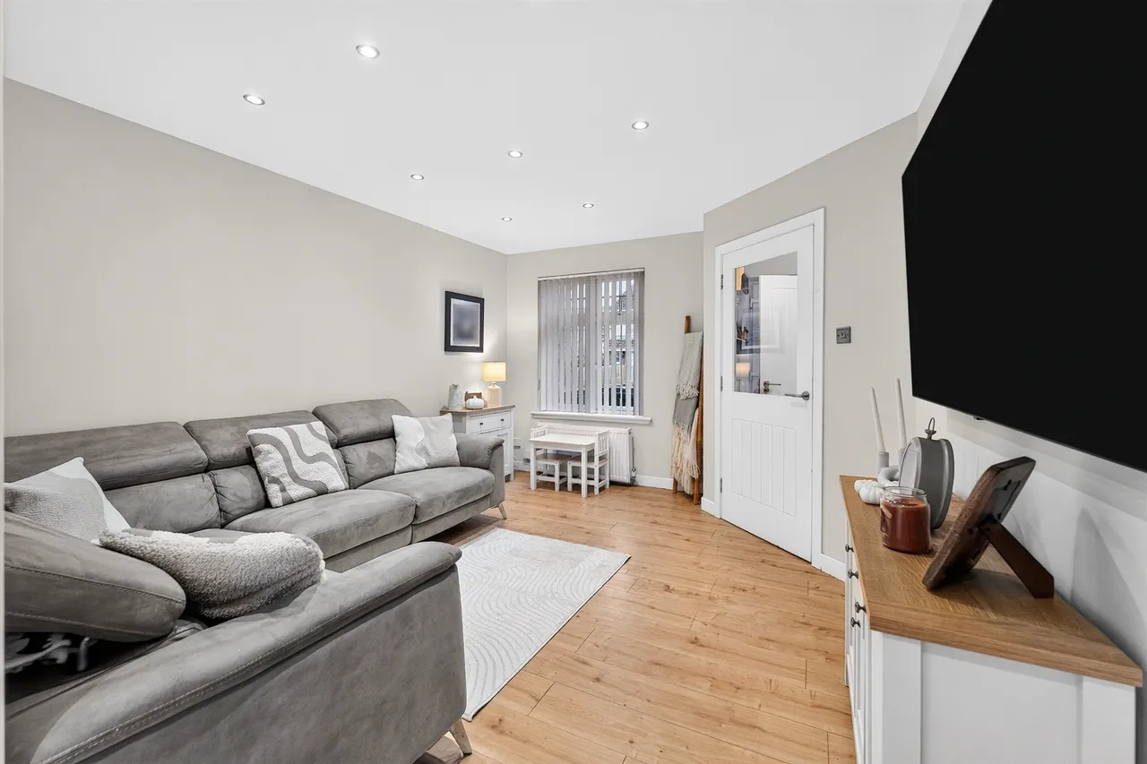 Barr Crescent, Irvine, KA12, photo 4