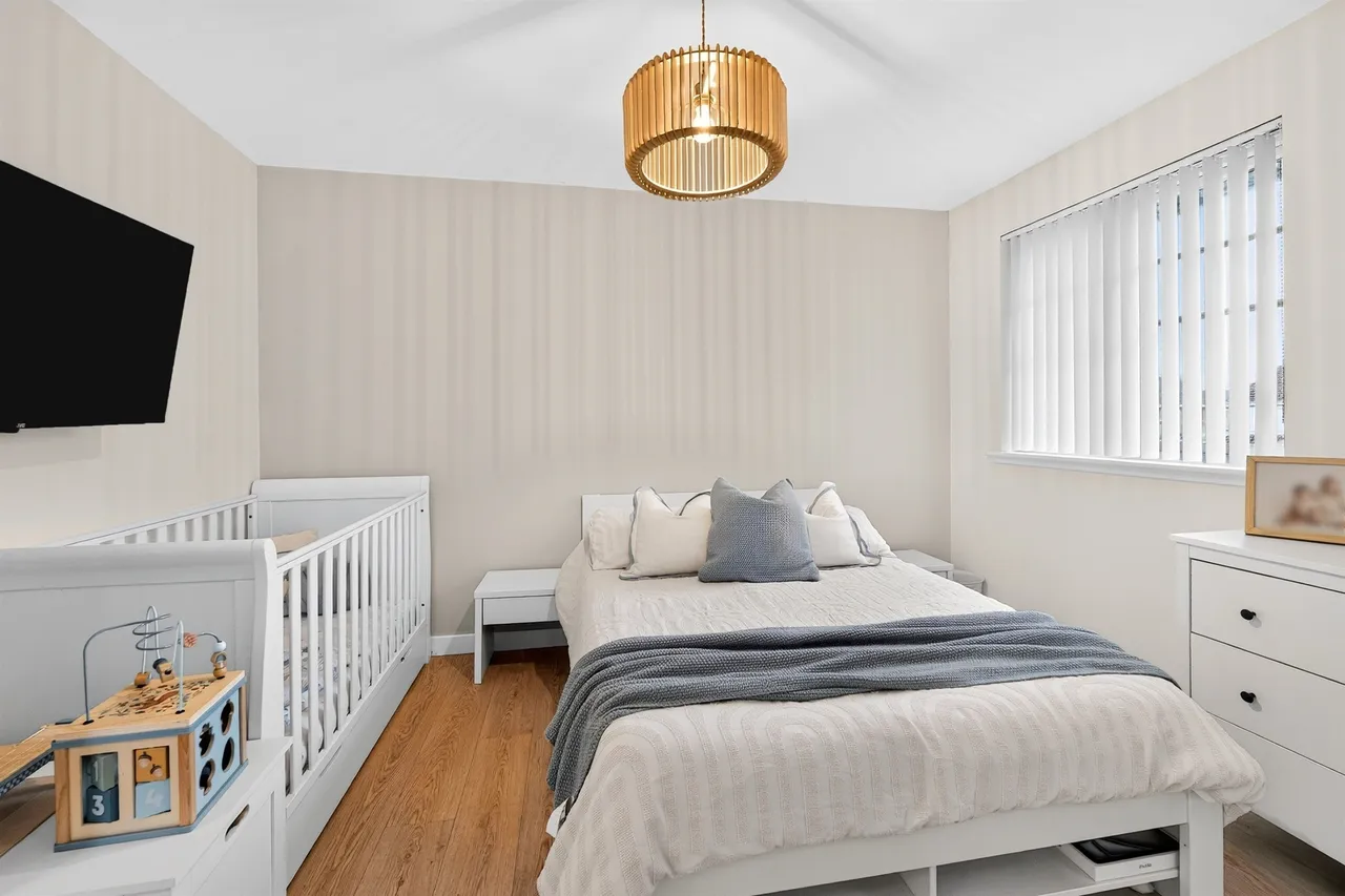 Barr Crescent, Irvine, KA12, photo 16