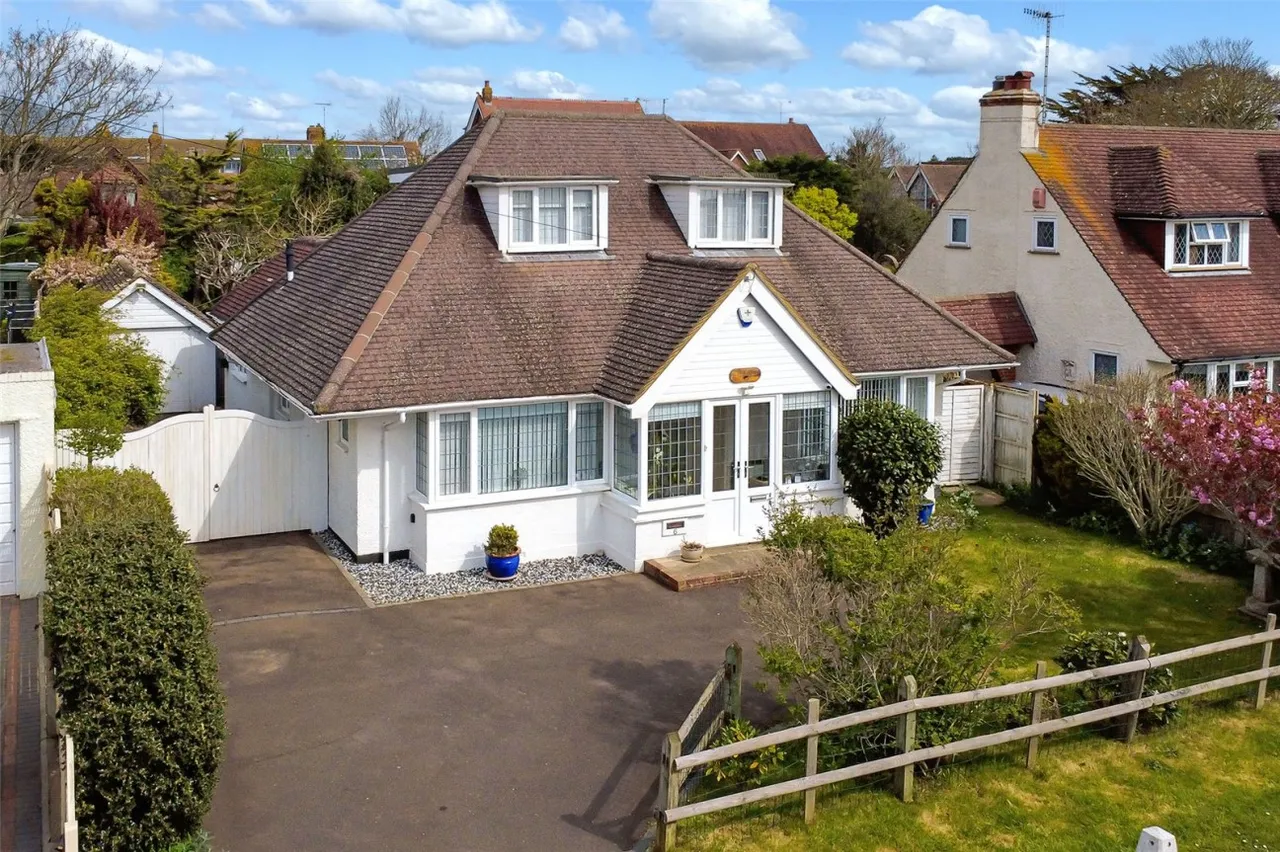 Rustington, Littlehampton, BN16, photo 19