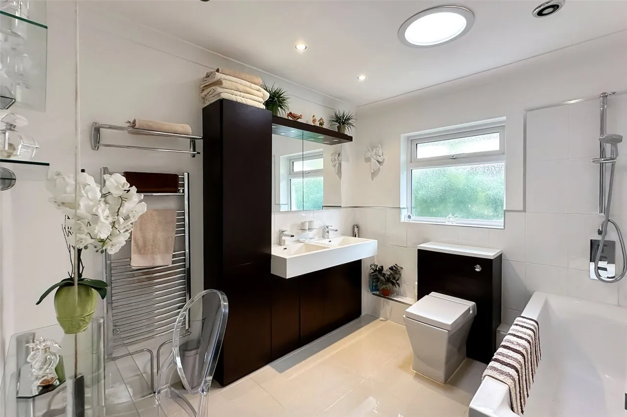 Rustington, Littlehampton, BN16, photo 13