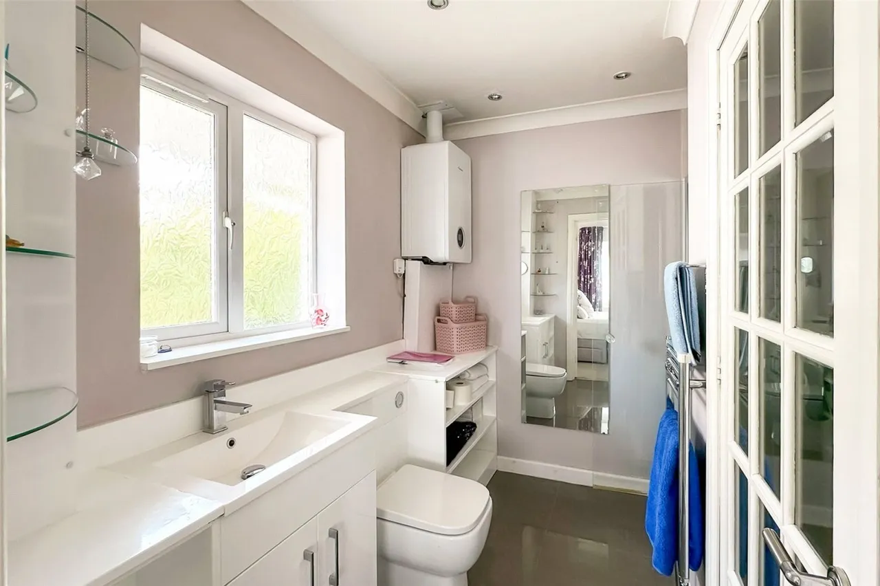 Rustington, Littlehampton, BN16, photo 15