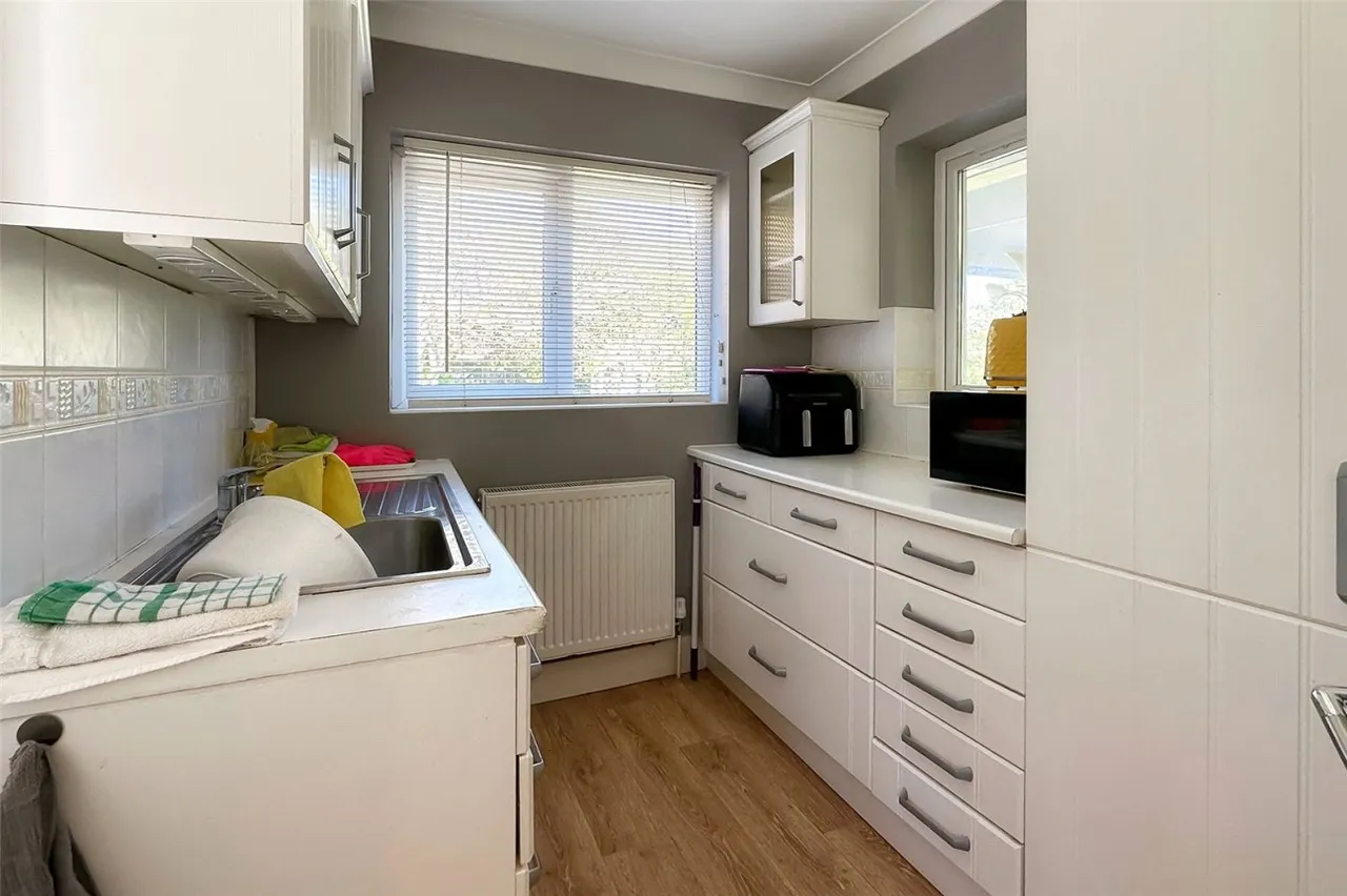 Rustington, Littlehampton, BN16, photo 18
