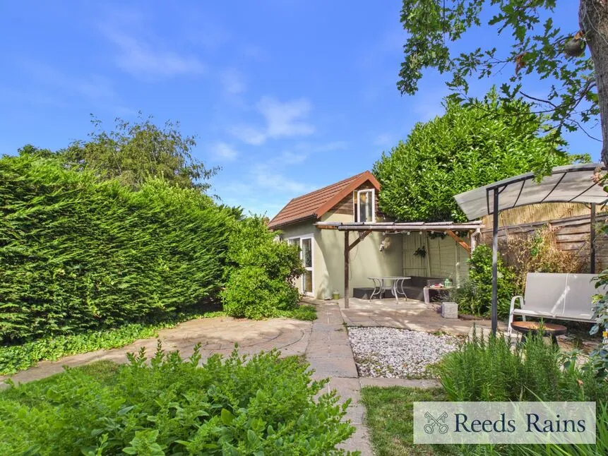 Upper Rainham Road, Hornchurch, RM12, photo 6