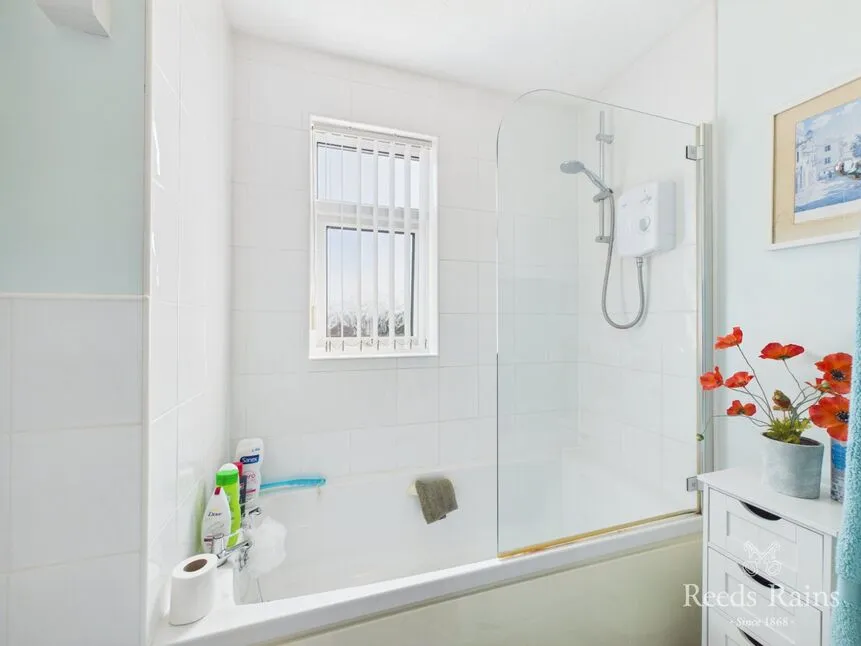 Wharfedale Drive, Bridlington, East Yorkshire, YO16, photo 10