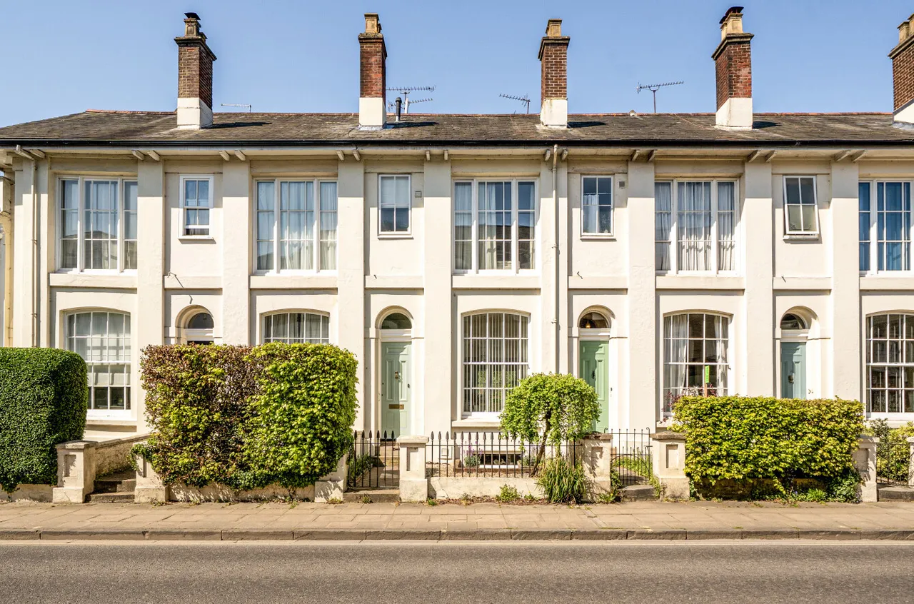 3 bed house for sale, Eastgate Street, Winchester, SO23