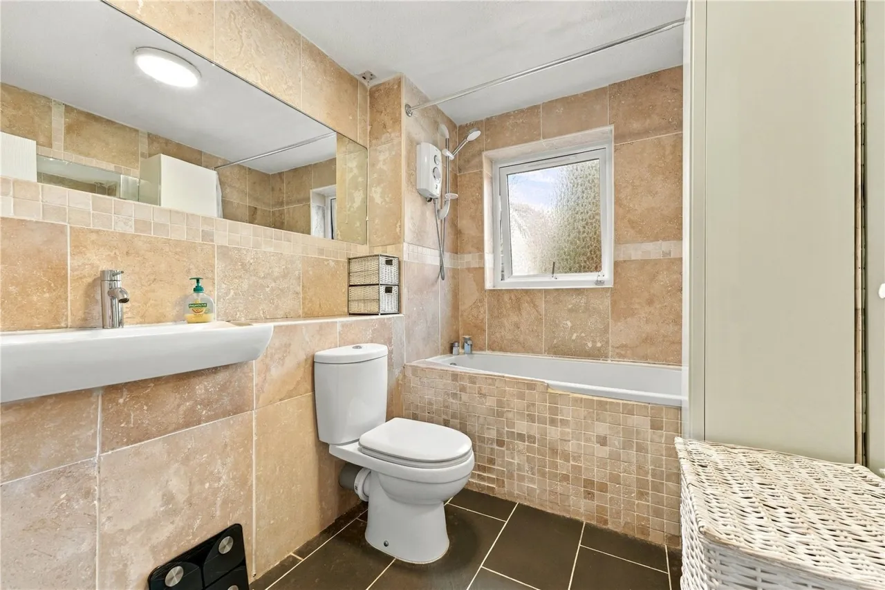 Queen Street, St. Philips, BS2, photo 8
