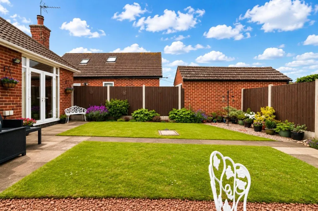 Bulcote Drive, Burton Joyce, photo 18