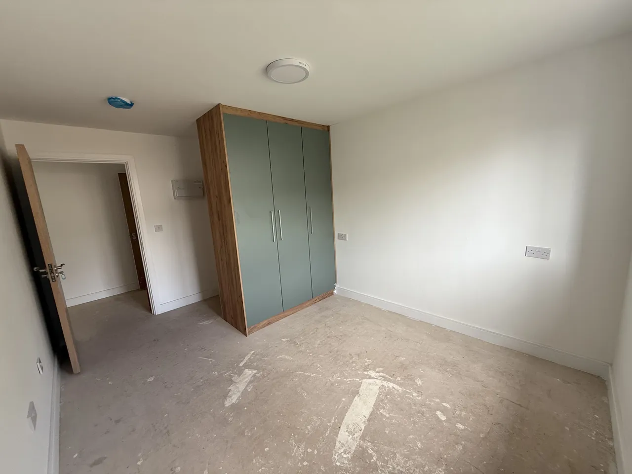 Mereton House, Wolverhampton, WV10, photo 6