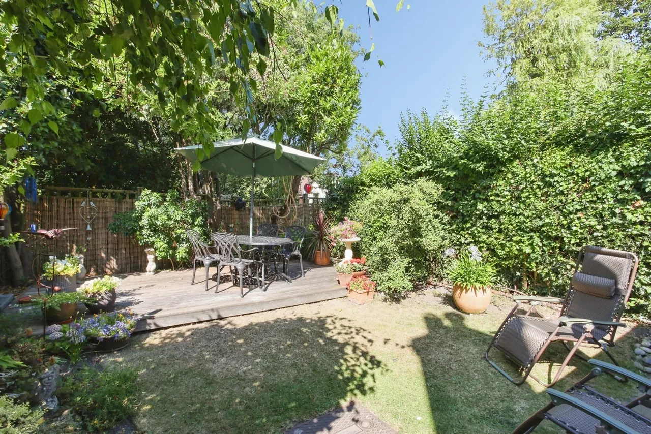Western Avenue, Hawkhurst, TN18, photo 14