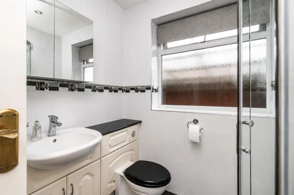 Glebe Drive, Burton Joyce, photo 14