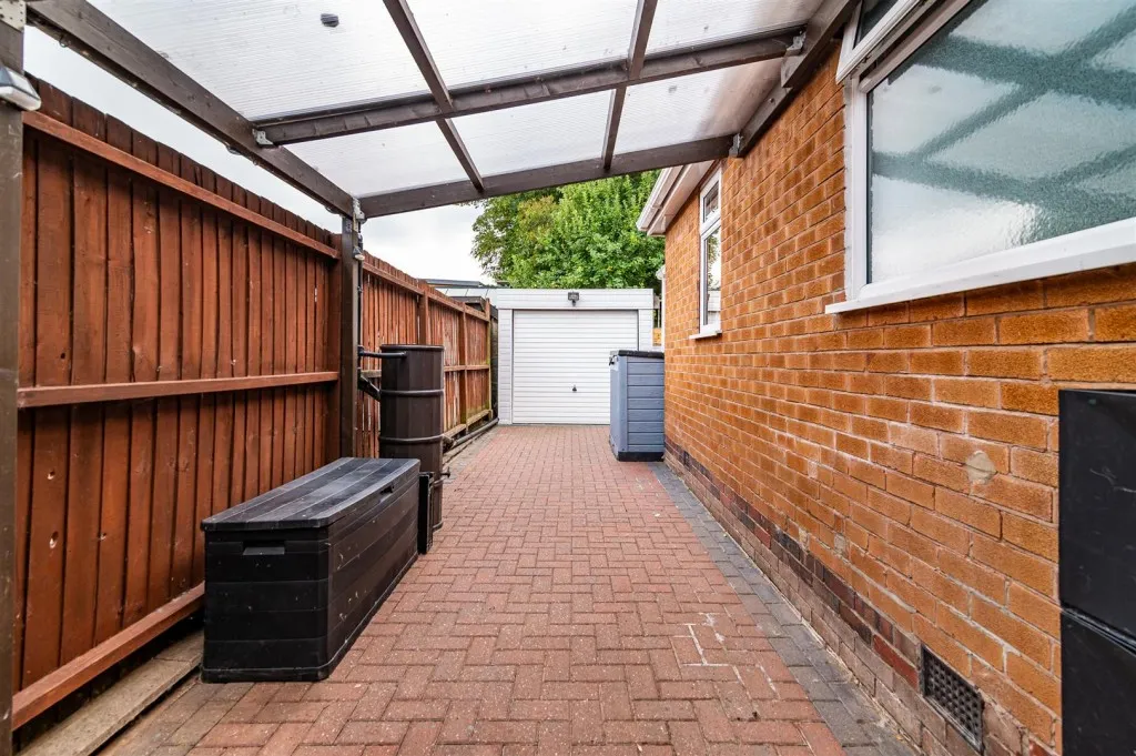 Glebe Drive, Burton Joyce, photo 18