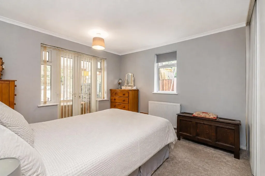 Glebe Drive, Burton Joyce, photo 11