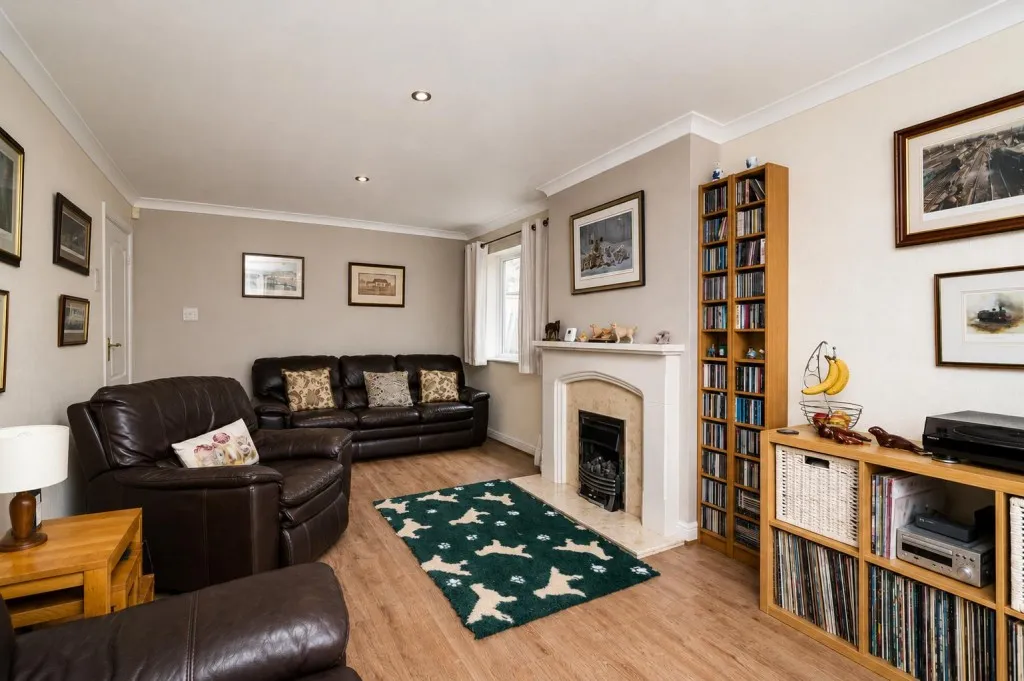 Glebe Drive, Burton Joyce, photo 4