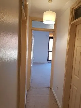 Drake Crescent, London, SE28 8PZ, photo 4