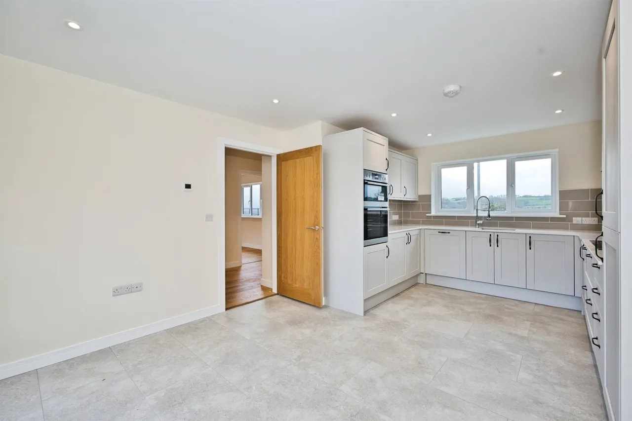 Valley View, Combe St. Nicholas, Chard, photo 11