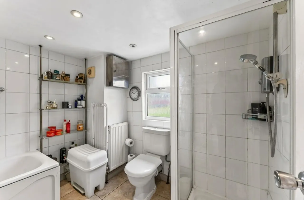 Glencairn Road, London, SW16, photo 9