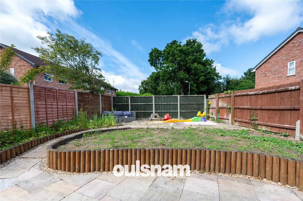 Spring Vale Road, Webheath, Redditch, Worcestershire, B97 5RW, photo 4
