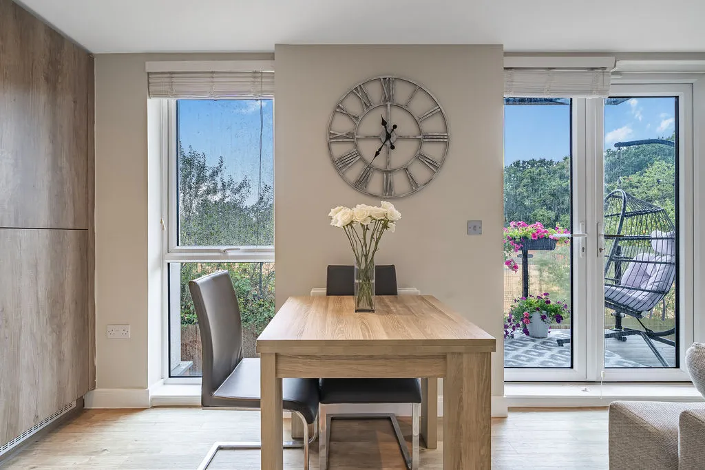 Hawker Drive, Addlestone, KT15, photo 6