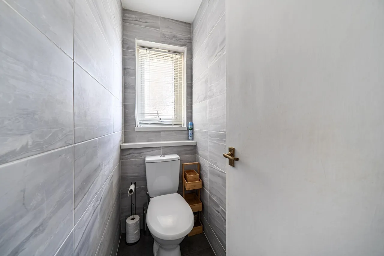 Woodhouse Road, London, N12, photo 10