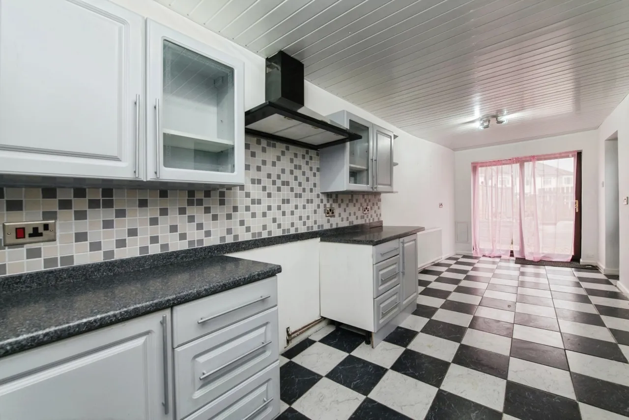 Alphington Road, Exeter, EX2, photo 4