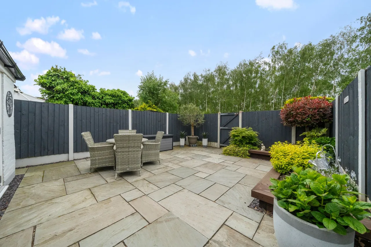 Vista Road, Newton-Le-Willows, Newton-Le-Willows, WA12 9EE, photo 4