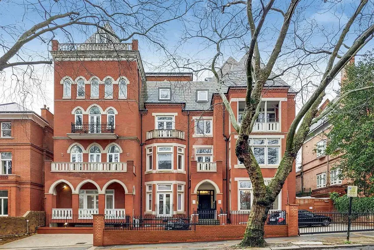 Fitzjohns Avenue, London, photo 11