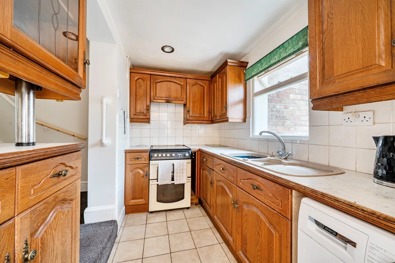 Garnault Road, Enfield, EN1, photo 6