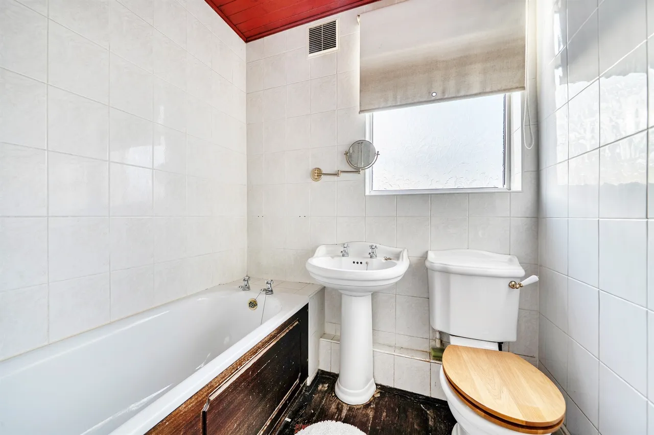 Garnault Road, Enfield, EN1, photo 11