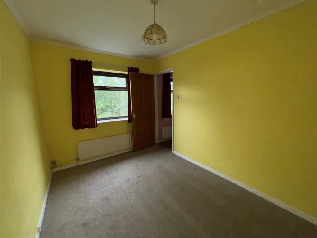 Beech Road, NEWPORT, photo 7