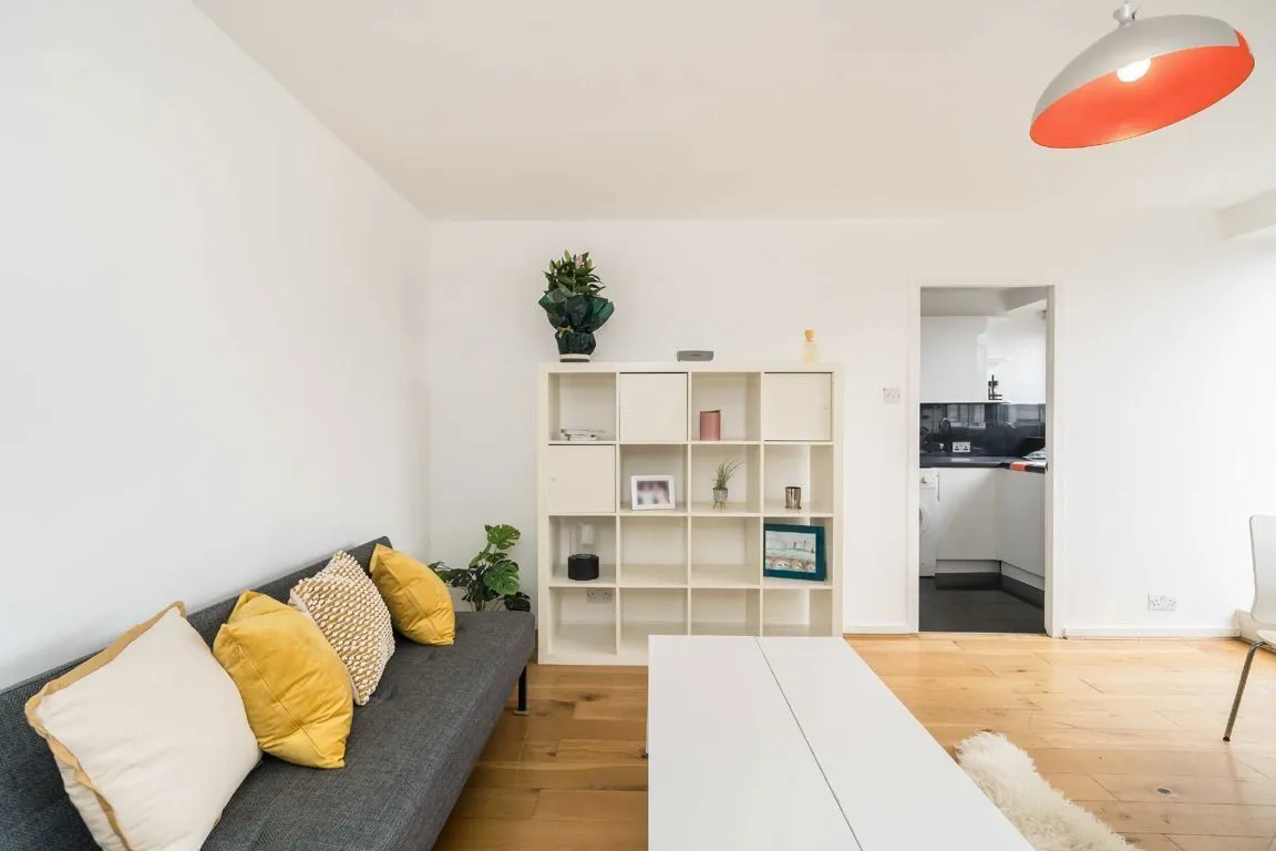 Bullen Street, SW11, photo 3