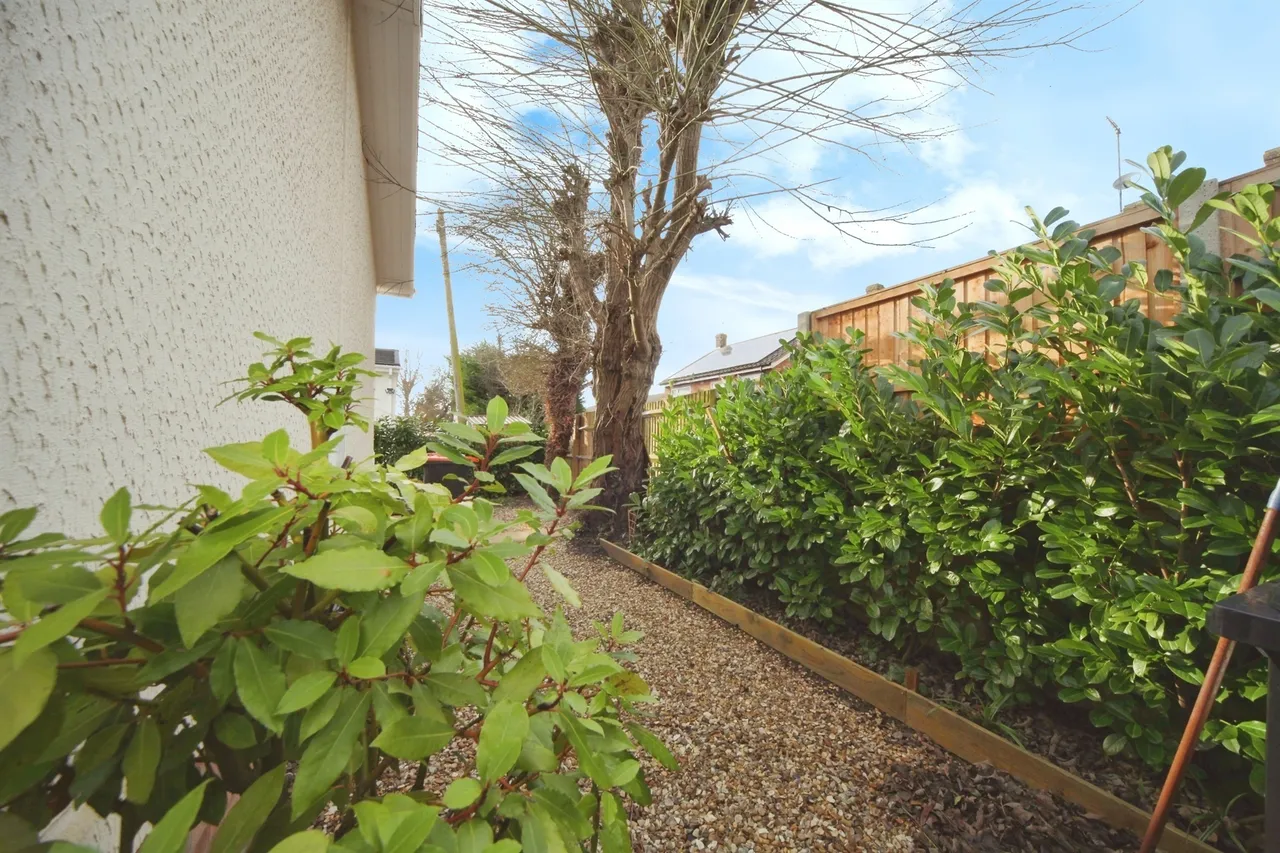 Beechwood Park, Caddington, LU1, photo 13