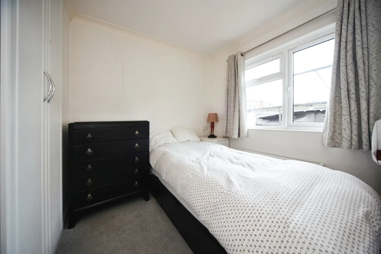 Beechwood Park, Caddington, LU1, photo 10