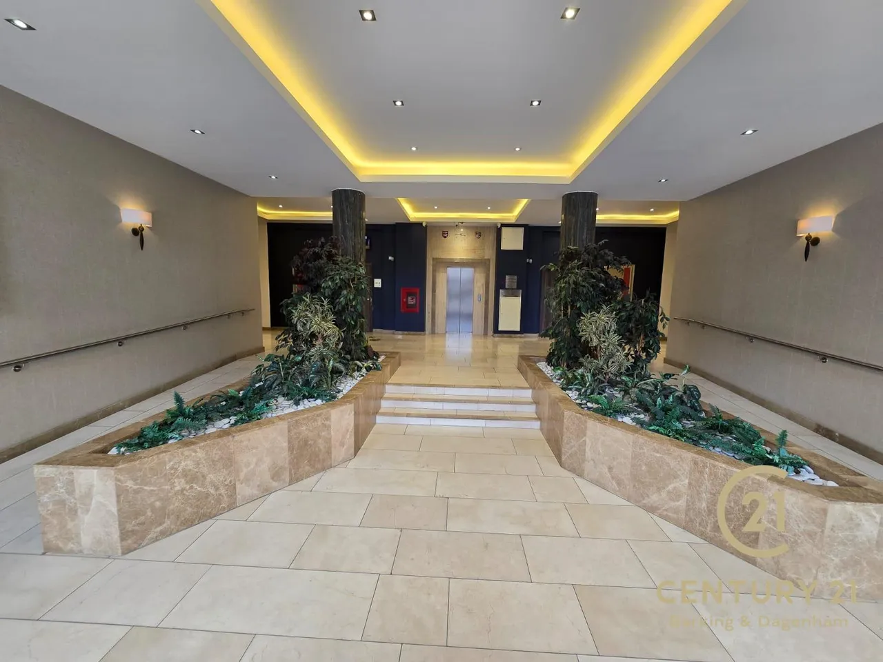 Academy Court, Dagenham, photo 9