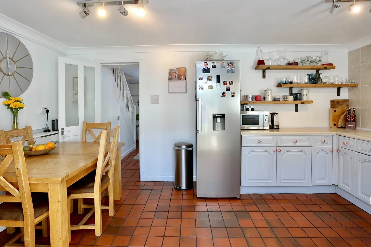 8 Victoria Terrace, Crickhowell, Powys, NP8 1DN, photo 8