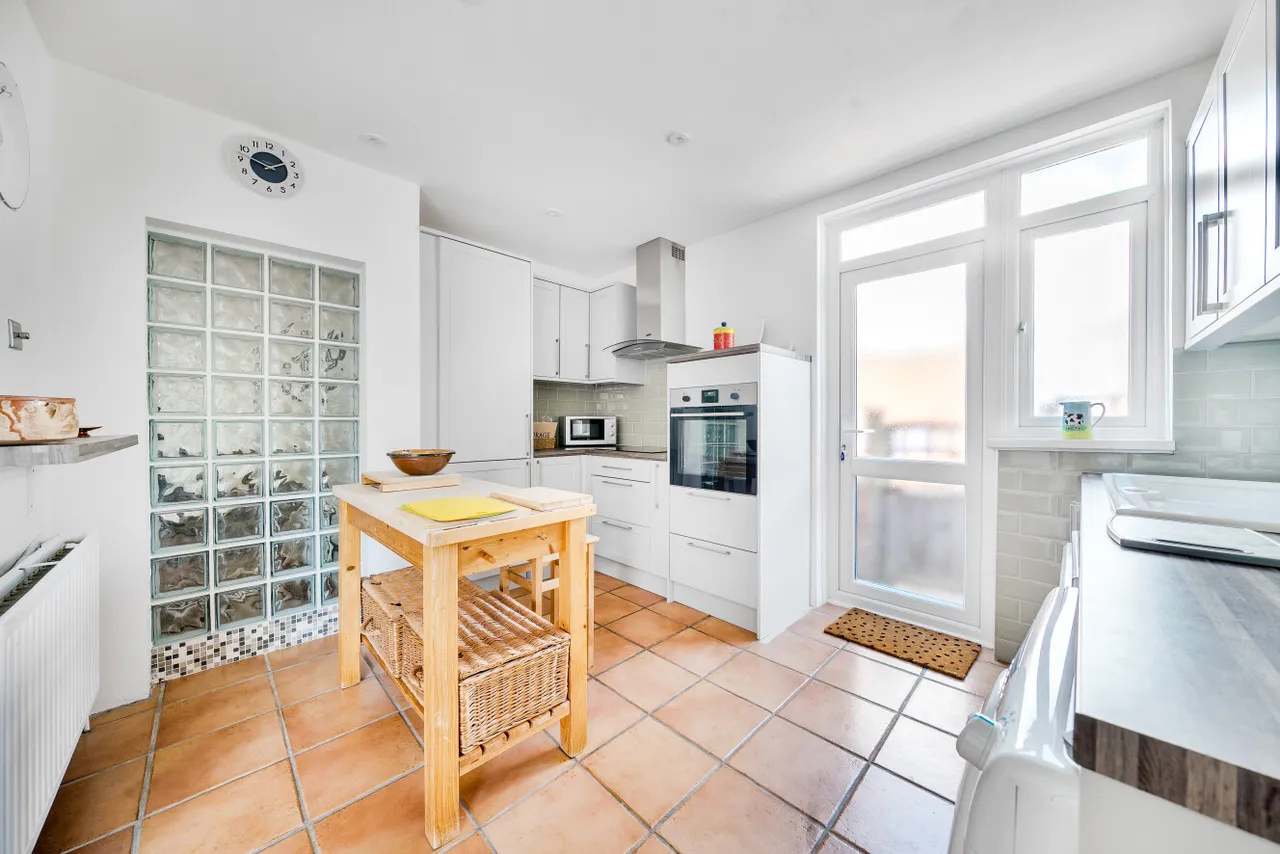 Vale Crescent, Kingston Vale, London, SW15, photo 9
