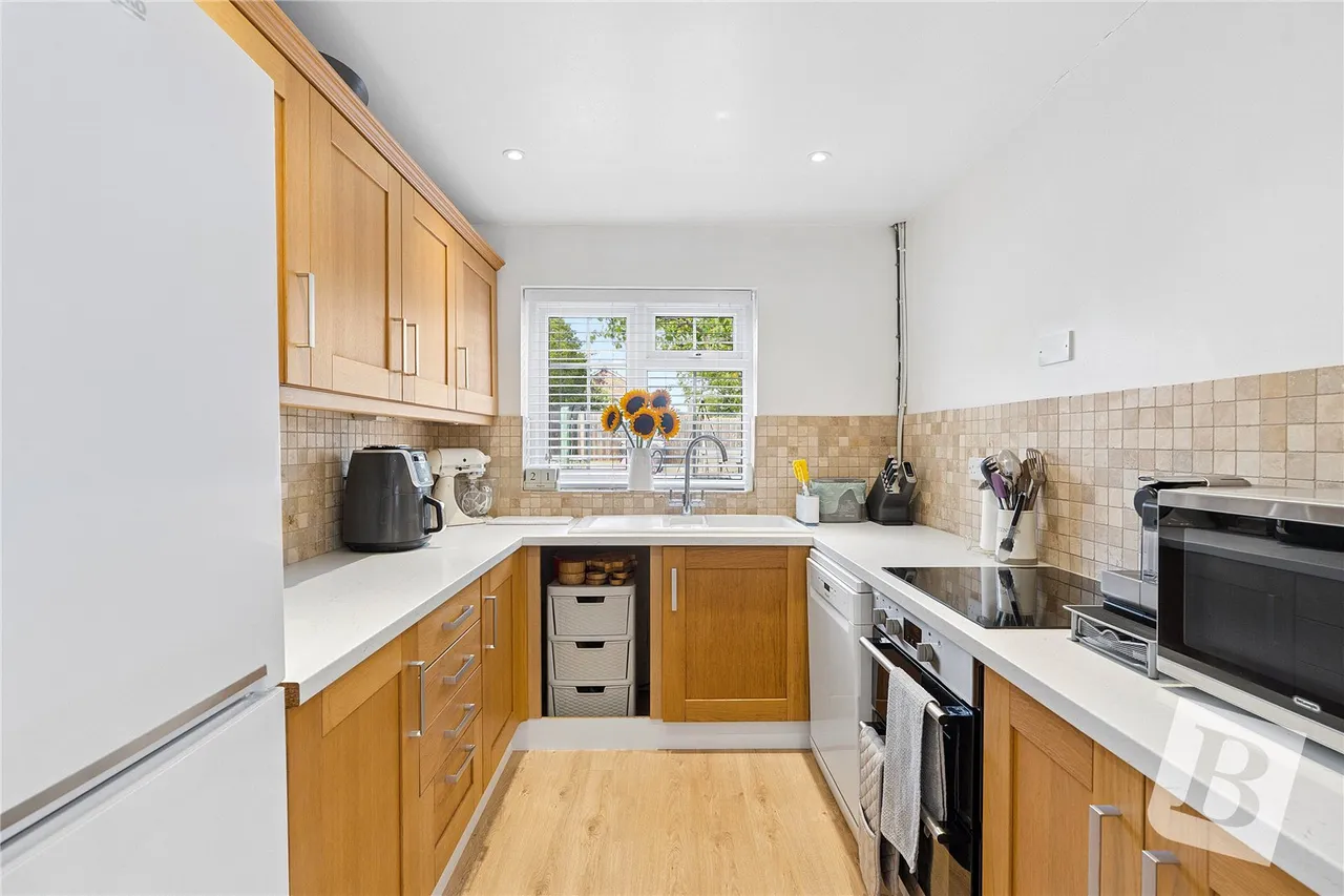 Belmont Avenue, Wickford, SS12, photo 4