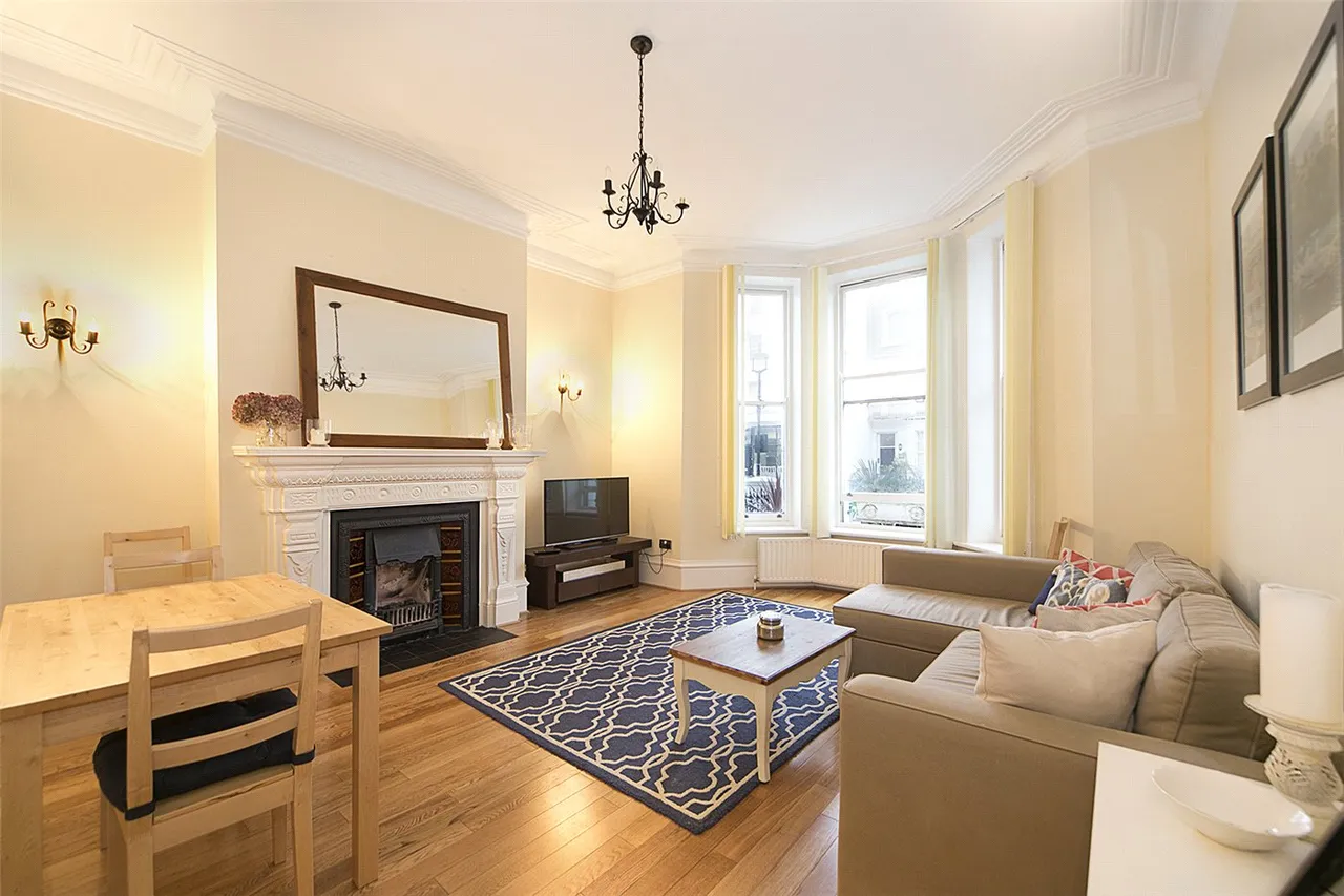 Belgrave Mansions, Belgrave Gardens, St John's Wood, London, NW8, photo 2