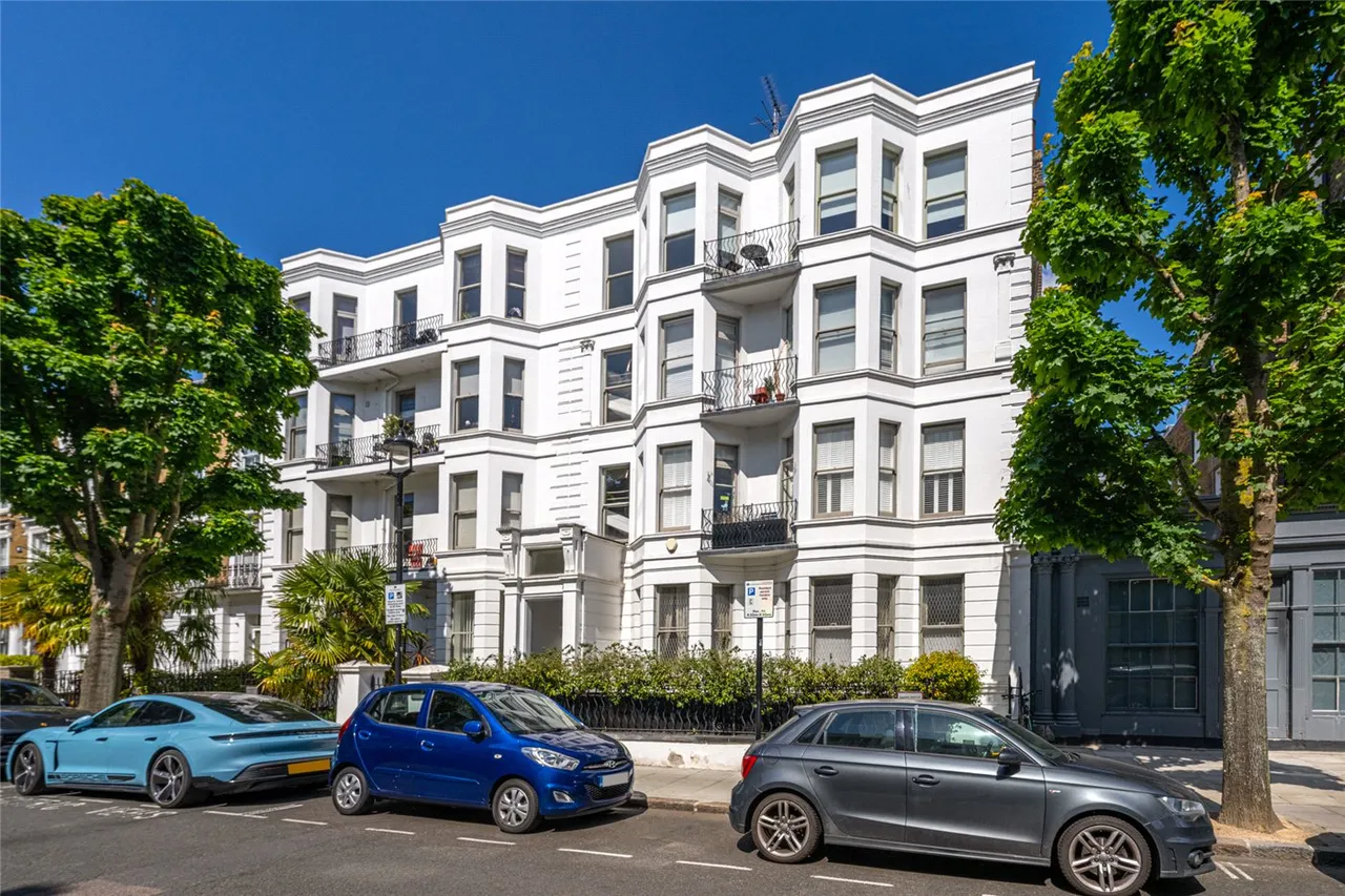 Belgrave Mansions, Belgrave Gardens, St John's Wood, London, NW8, photo 10