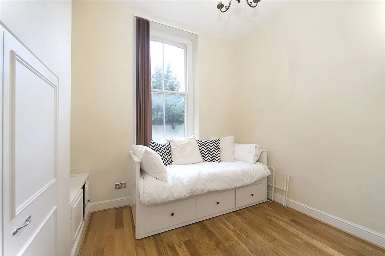 Belgrave Mansions, Belgrave Gardens, St John's Wood, London, NW8, photo 5
